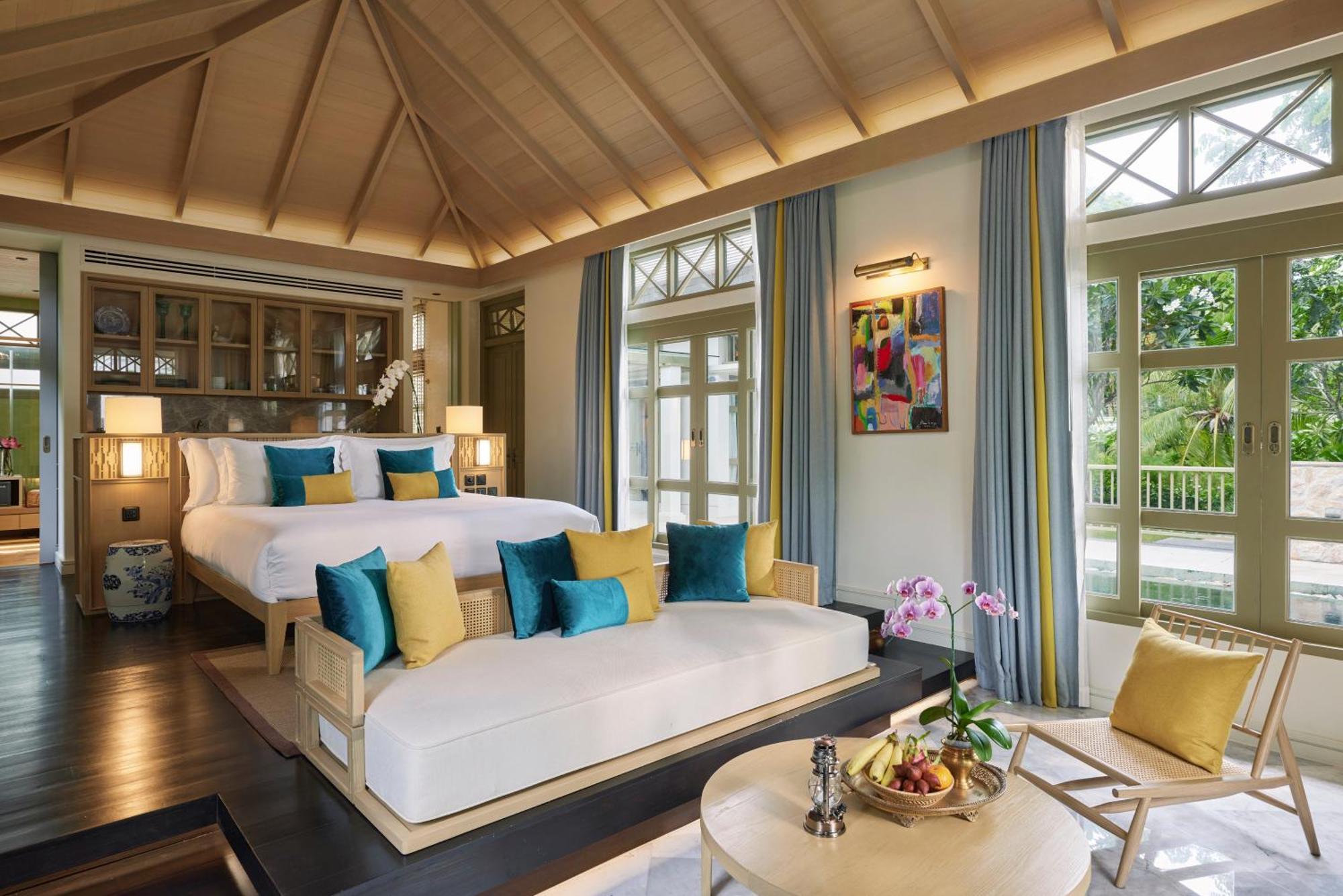Charras Bhawan Hotel And Residences HHQ Room photo